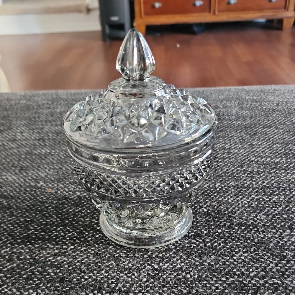 Elegant Crystal Candy Dish